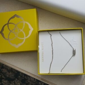 New! Kendra Scott Emma Filligree pendant necklace 2 piece set rare silver color